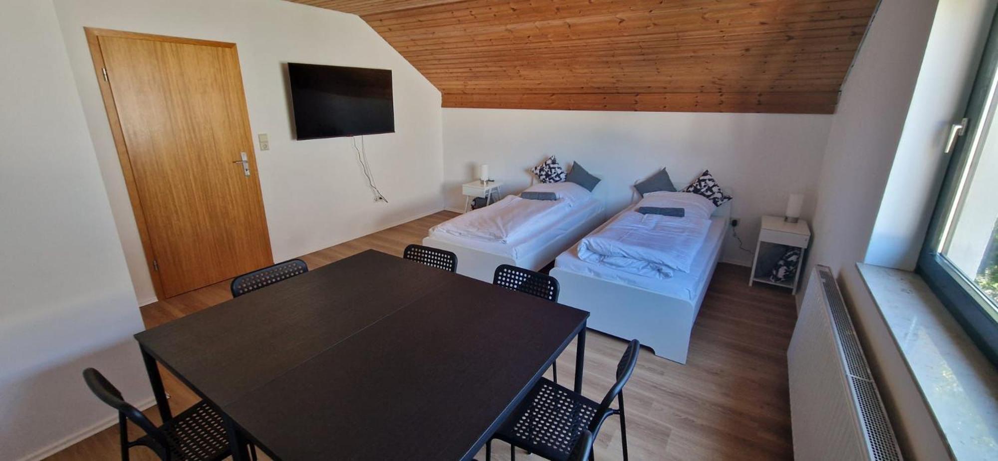 Mcmonti Bielefeld - Oerlingshausen Zentral, Netflix Apartamento Oerlinghausen Exterior foto